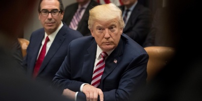 Trump pedir� al Congreso acabar "inmediatamente" con la loter�a de visados