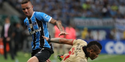 Gremio se cita con Lan�s en la final de la Copa Libertadores