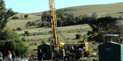 Ejecutivo acelera creaci�n de proyecto de Ley para gesti�n de hidrocarburos