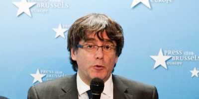Puigdemont pide formar lista �nica independentista para elecciones catalanas