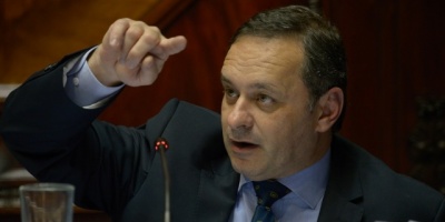 Delgado dice que le gener� "perplejidad" el nivel de anuncios sobre hallazgo de hidrocarburos