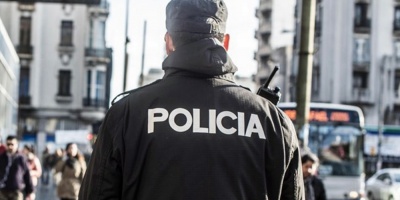 Un polic�a fue baleado mientras realizaba un procedimiento