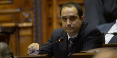 Ministerio de Educaci�n y Cultura deber� comparecer ante el Parlamento por conflicto en el f�tbol