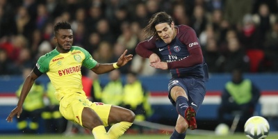 Dobletes de Cavani y Su�rez