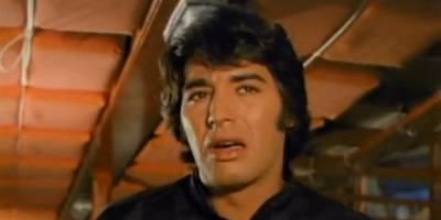 Homenajean a fallecido cantante Sandro con un sello postal conmemorativo