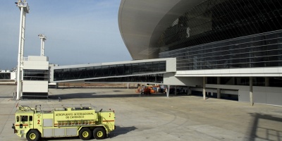 Controladores a�reos postergan medidas gremiales