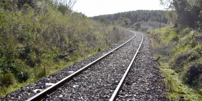 Gobierno abre este lunes licitaci�n para el ferrocarril central