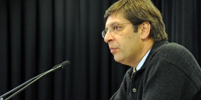 Presidente del FA afirm� que hay sectores que comenten una �burrada pol�tica�