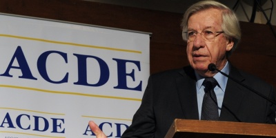 Astori pidi� seguir negociando proyecto de ley de cincuentones