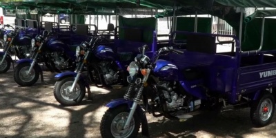 Califican de "cambio hist�rico" entrega de motocarros