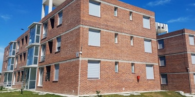 Entregaron viviendas a polic�as tras acuerdo con el Mvotma