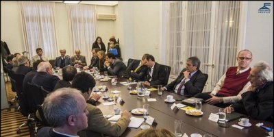 Exportadores piden a V�zquez atar aumentos a productividad