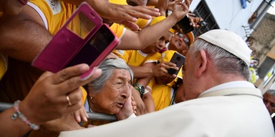 El Papa inst� a luchar contra la plaga del feminicidio