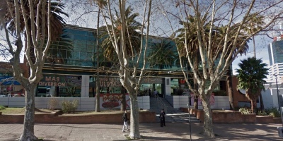 Delincuentes disfrazados robaron el casino del Montevideo Shopping
