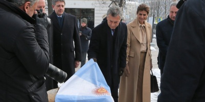 Macri inaugur� la Plaza de Rep�blica Argentina en Mosc�