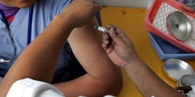 Brasil duplica vacunaci�n contra fiebre amarilla que deja 54 muertos