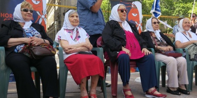 Las Madres de Plaza de Mayo impiden allanamiento de su sede ordenado por juez