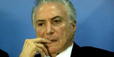Temer dice que Lula deber�a participar de las elecciones