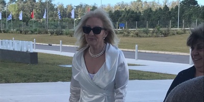 Cosse deber� informar en comisi�n sobre �frustrada� obra de la planta regasificadora