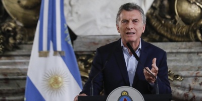 Hospitalizan al padre del presidente Macri por una fractura de cadera