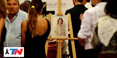 Velan restos de diputada y periodista argentina en parlamento de Buenos Aires