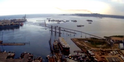 Humo por incendio de pastizales en Punta Yeguas es visible en buena parte de Montevideo