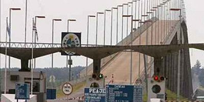 Mas de 20 mil personas ingresaron desde Argentina por el puente binacional San Martn