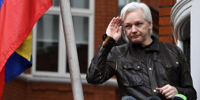 La justicia rechaza los argumentos de Assange contra su orden de detencin