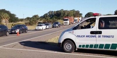 Regreso de turistas argentinos congestion la ruta 2