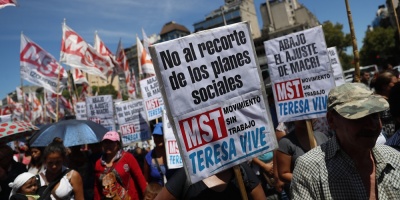 Profesores de Buenos Aires rechazan subida salarial que propone el Gobierno