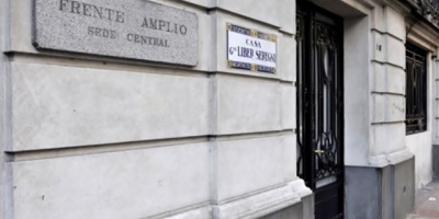Frente Amplio respald� a Vazquez "ante el ruido de unos pocos"