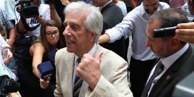 Movimiento de autoconvocados repudia insultos dirigidos a V�zquez