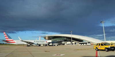 Invitan a Uruguay a operar ruta a�rea a las Malvinas