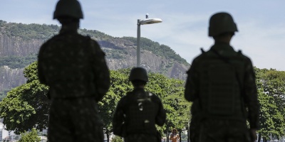 Militares y polic�as lanzan nueva operaci�n en una favela de R�o de Janeiro