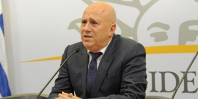Novick llama a reconvertir las embajadas de Uruguay