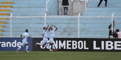 Real Garcilaso somete al Santos en la altura de Cuzco