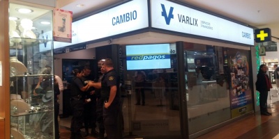Asaltan una casa de cambio en el Montevideo Shopping
