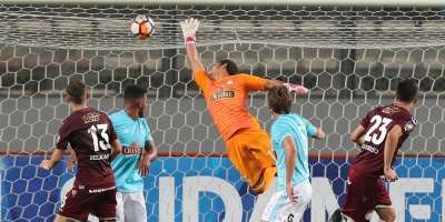 Lan�s gana el boleto a segunda fase pese a perder ante Sporting Cristal