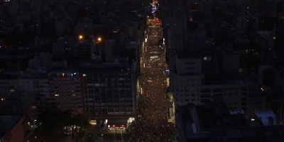 M�s de 10 cuadras de marcha en el #8M de Montevideo