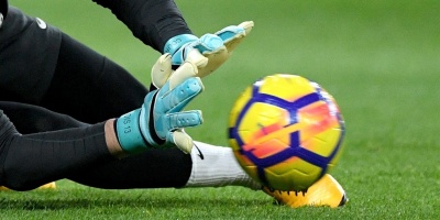 Cat�lica, seis triunfos seguidos, 18 puntos y lidera el torneo chileno