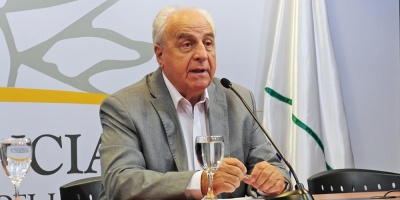 Rossi asegur� que no habr� dificultades para financiar transporte de estudiantes