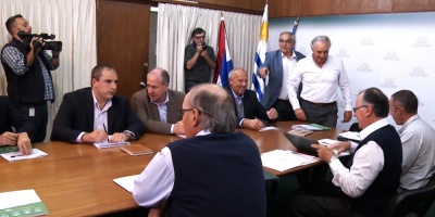 Productores proponen gasoil a $ 32 por litro