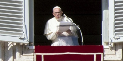El papa agradece protecci�n de la Polic�a en Vaticano ante cualquier "loco"