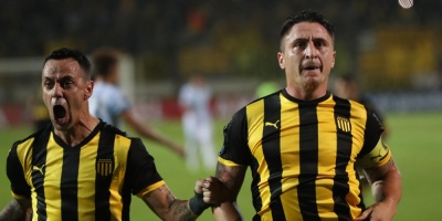 De la mano del "Cebolla" Pe�arol sella su primera victoria en la Libertadores