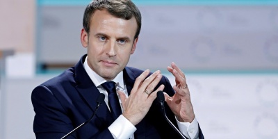 Cientos de manifestantes muestran su descontento social a Macron en Ru�n