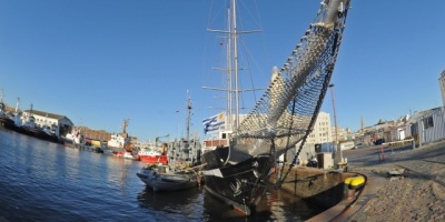 El buque Capit�n Miranda se hace a la mar