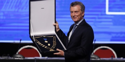 La Conmebol otorga mxima condecoracin a Macri por su aporte al ftbol