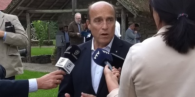 Martnez con preocupacin por personas en la calle escribi a Vzquez