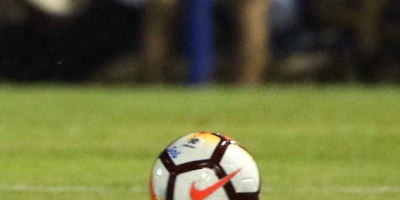 Nacional busca mantenerse en lo alto ante el acecho de Pearol