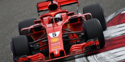 Ferrari marca territorio en China y Vettel saldr desde la 'pole'